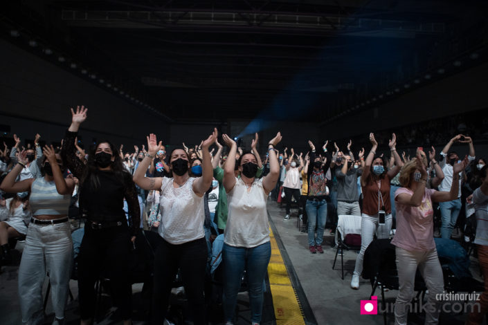 Público en el concierto de presentación de Aviónica de Antonio Orozco en Barcelona